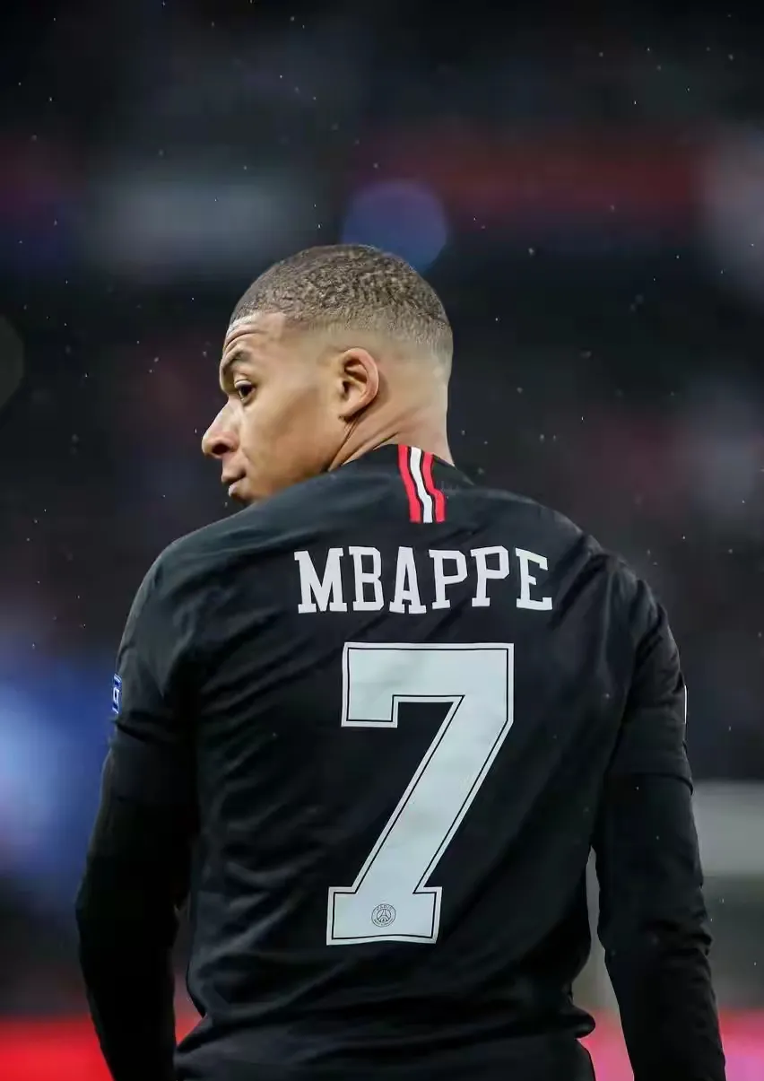 窗口期NBA总决赛焦点战；巴黎圣日耳曼复出首秀；质疑声仍在；资深球员宣示担当 -九博网址