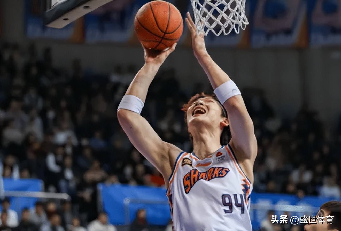 国际比赛日体能课后，克里夫兰骑士临场应变备战CBA季后赛，态度坚定，轮换策略成焦点的简单介绍