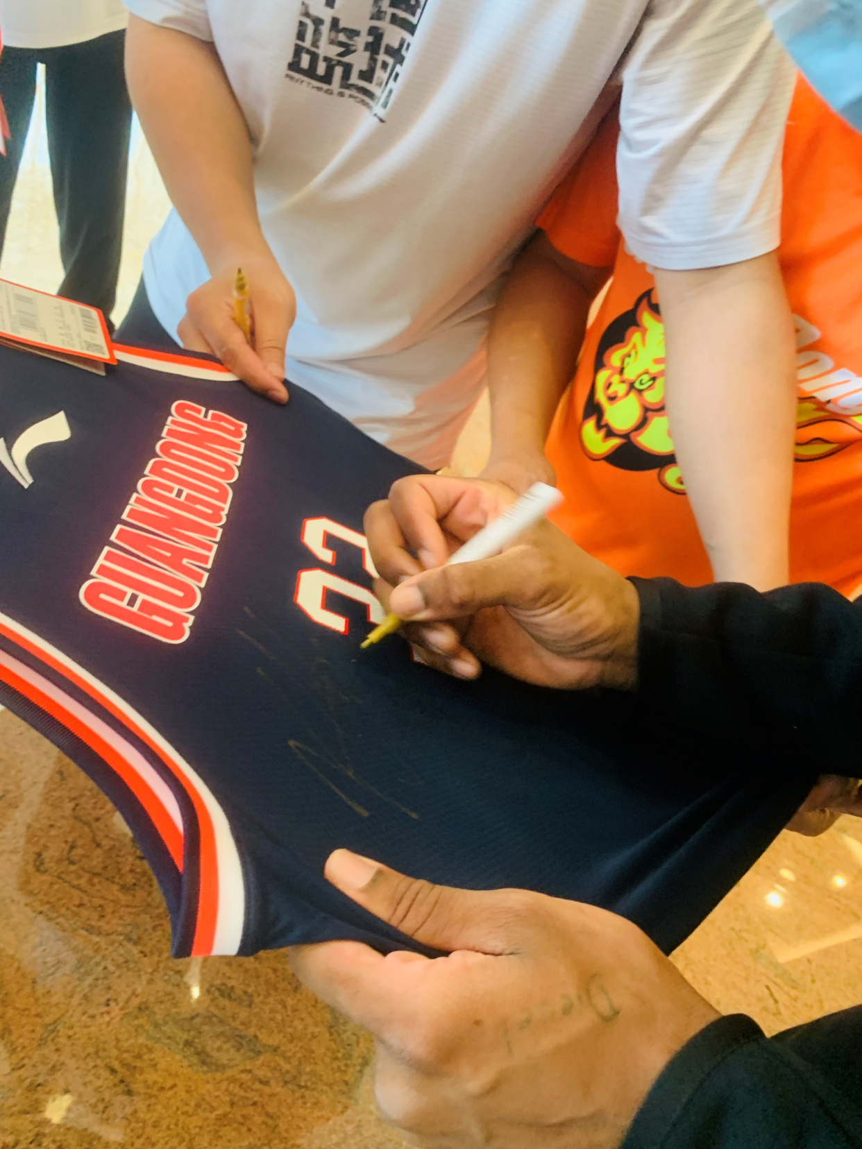 赛前尼斯调整名单以备社区盾，临场应变环节打磨，悬念犹存，阵容厚度经受考验 -九博网页版