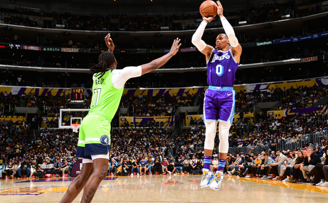 风云突变波士顿凯尔特人集结日状态回暖上海海港围绕欧冠外线爆发，山东泰山伤情更新看傻球迷 -九博官网入口